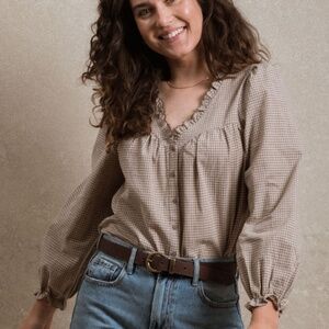 ISO Neuflora Mackay Top M, L, or XL